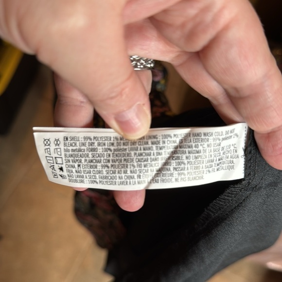 Forever 21 Black Floral Metallic Tiered Maxi Dress Lace Up Size Medium - Picture 9 of 10